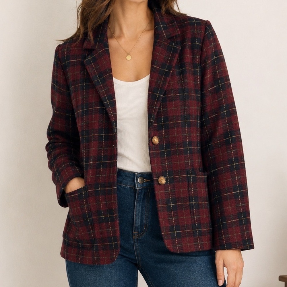 Vintage 70% Wool Plaid Blazer Size 8 Burgundy Tartan Equestrian Academia